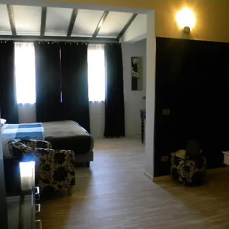 La Vecchia Quercia Hotel