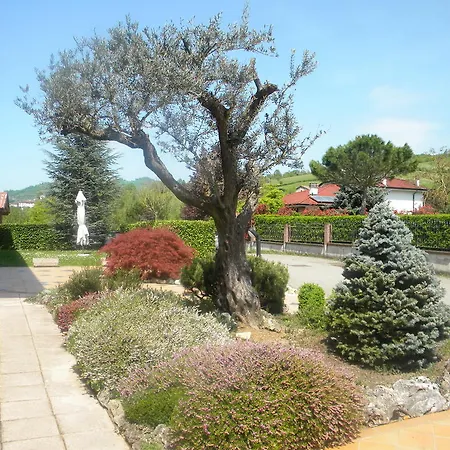 Hotel La Vecchia Quercia 3*