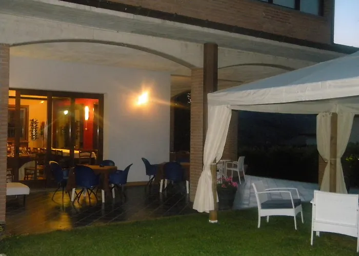 La Vecchia Quercia Hotell Bettola (Emilia-Romagna)
