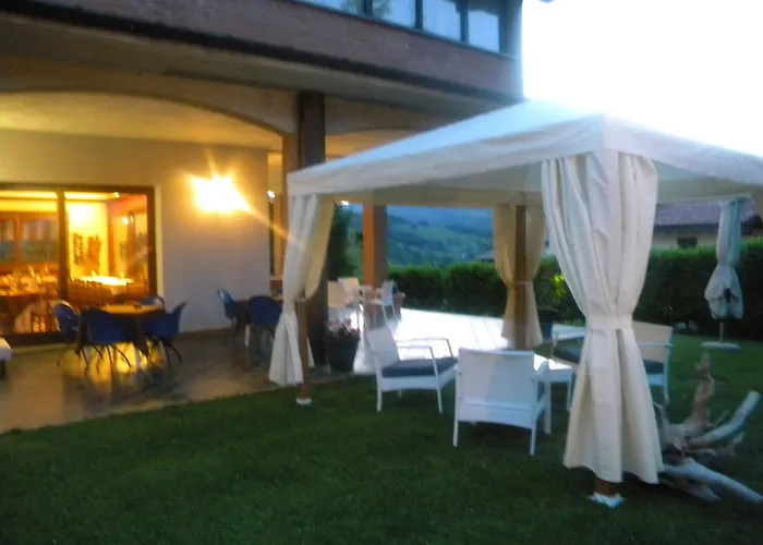 La Vecchia Quercia Hotell 3*