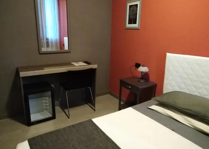 Hotell La Vecchia Quercia 3*